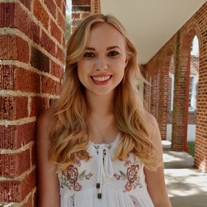 Meet your Posher, Zaida